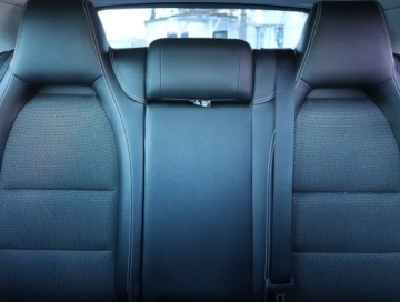 Mercedes CLA C117 Shooting Brake 1.6 200 156KM 2015 Mercedes CLA 200, Automat, Skóra, Xenon, Bi-Xenon, zdjęcie 9