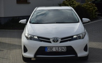 Toyota Auris II Hatchback 5d Facelifting 1.33 Dual VVT-i 99KM 2015 Toyota Auris 1.3B Klima 2015r Oryginal Lakier 2 Kpl Kol Sprowadzony Oplaco, zdjęcie 1