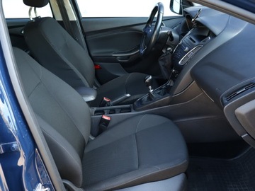 Ford Focus III Sedan Facelifting 1.5 TDCi 95KM 2018 Ford Focus 1.5 TDCi, Salon Polska, Klima, zdjęcie 8