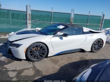 BMW i8 2019 BMW i8 2019 1.5 Hybryda 228KM, zdjęcie 2