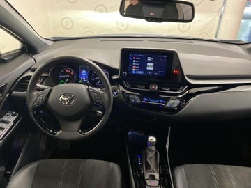Toyota C-HR I Crossover Facelifting 1.8 Hybrid 122KM 2023 Toyota C-HR 1.8 Hybrid GPF GR Sport, zdjęcie 2
