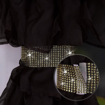 ЧЕРНАЯ ШТОРА С АЖУРНЫМ ПАНЕЛИ, УКРАШЕННАЯ ЗОЛОТОМ