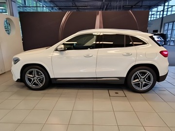 Mercedes GLA II Off-roader Facelifting 2.0 220 190KM 2025 MERCEDES-BENZ GLA 220 4-Matic AMG Line 2.0 (190KM) 2025, zdjęcie 1