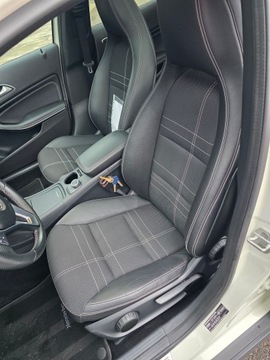 Mercedes GLA I Off-roader 2.0 250 211KM 2015 Mercedes GLA250 panorama, xenon bdb stan, serwis ASO, zdjęcie 13