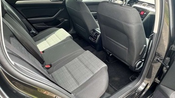 Volkswagen Passat B8 Variant Facelifting 2.0 TDI SCR 150KM 2021 Volkswagen Passat Raty 999zl 2.0 tdi 150KM TYLKO 74 tys km Gwarancja 2.0, zdjęcie 12