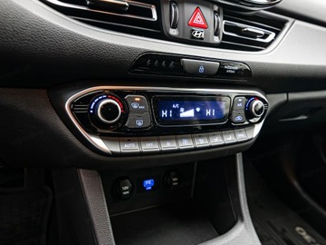 Hyundai i30 III Wagon Facelifting 1.0 T-GDI 120KM 2023 HYUNDAI i30 1.0 T-GDI Smart Combi 120KM 2023, zdjęcie 16