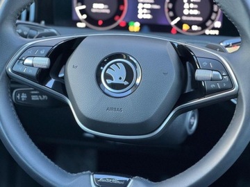 Skoda Superb III Kombi Facelifting 2.0 TDI SCR 150KM 2024 Skoda Superb LK 2.0 TDI 150 KM DSG VAT23 DCC Matrix LED Wentylacja Masaze, zdjęcie 14