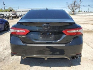 Toyota Camry IX 2019 Toyota Camry 2019 Toyota Camry LE Auto (Natl) 2.5 Benzyna 203KM, zdjęcie 3