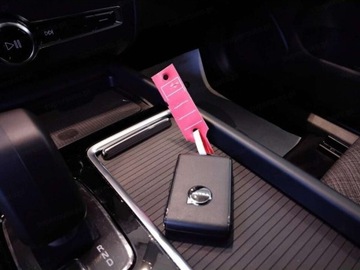 Volvo XC60 II 2025 VOLVO XC60 T6 Plug-In Hybrid AWD Core Suv 2.0 (398KM) 2025, zdjęcie 10