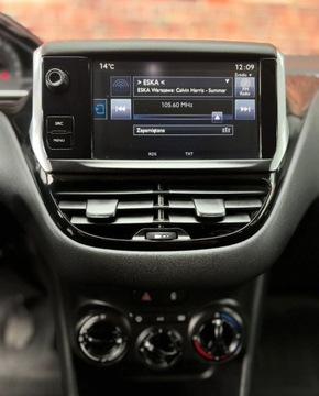 Peugeot 208 I Hatchback 3d 1.2 VTI 82KM 2014 Peugeot 208 Salon PL Czujniki Kamera niski przebieg Gwarancja w cenie Waw, zdjęcie 21