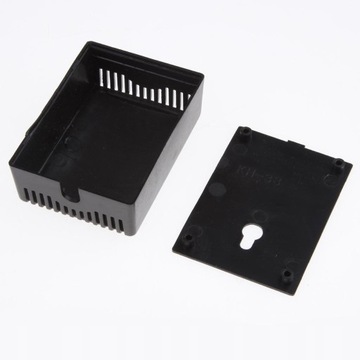 5 . Plastikowe pudełko do obudowy projektu DIY do