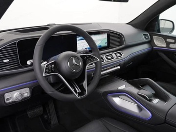 Mercedes GLE V167 SUV Facelifting 2.0 300d 269KM 2025 MERCEDES-BENZ GLE 300 d 4-Matic AMG Line 2.0 (269KM) 2025, zdjęcie 3