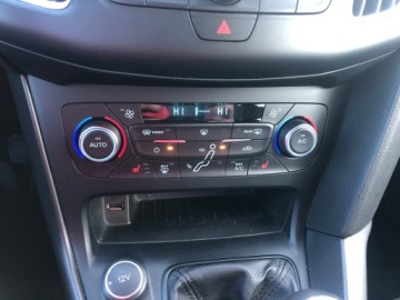 Ford Focus IV 2018 FORD FOCUS BENZYNA NAVI KAMERA ALU 19 SAM PARKUJE SUPER STAN Z NIEMIEC, zdjęcie 16