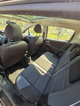 Peugeot 207 SW 1.6 HDi FAP 92KM 2010 Peugeot 207 SW HDI 1.6 - 2010 r - Panorama, zdjęcie 7