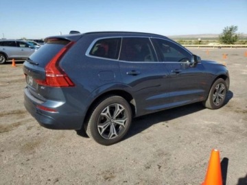 Volvo XC60 II 2022 Volvo XC 60 2022r., 4x4, 2.0L 2.0 Hybryda 247KM, zdjęcie 3