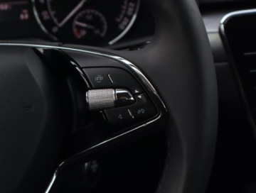 Skoda Superb III Kombi Facelifting 1.5 TSI 150KM 2020 Skoda Superb 1.5 TSI, Salon Polska, Automat, zdjęcie 20