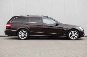 Mercedes Klasa E W212 Kombi 200 CGI BlueEFFICIENCY 184KM 2010 Mercedes-Benz Klasa E 1.8 Benzyna 184KM, zdjęcie 10