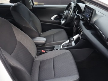 Toyota Yaris IV Hatchback 1.5 Hybrid Dynamic Force 116KM 2022 Toyota Yaris 1.5 VVT-i Hybrid, Salon Polska, zdjęcie 8