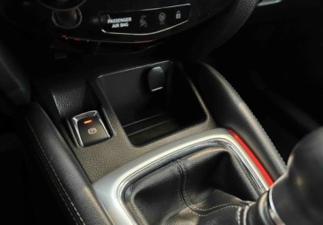 Nissan Qashqai II Crossover 1.6 DIG-T 163KM 2017 Nissan Qashqai z SalonuNaviKamera124 tys. wpisuje na fakturzeOrg.lakier1wl, zdjęcie 14