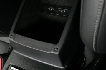 Volkswagen Arteon Fastback Facelifting 2.0 TDI SCR 150KM 2021 Volkswagen Arteon R-LINE Shooting Brake 2.0 TDI Salon PL SelectCar+ FV23%, zdjęcie 34