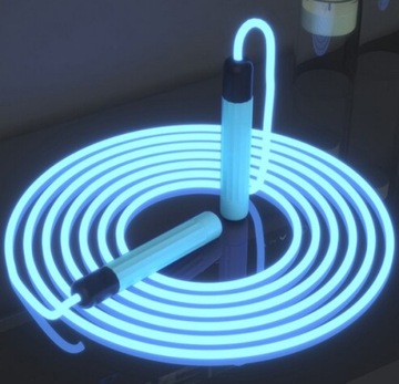 ŚWIECACA SKAKANKA LED 275cm REGULACJA RÓŻOWA