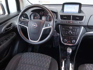 Opel Mokka I SUV 1.7 CDTI ECOTEC 130KM 2013 Opel Mokka 1.7 CDTI, Automat, Klima, Klimatronic, zdjęcie 6