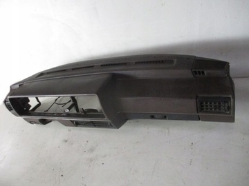 Панель приборов VW GOLF II 88R КОРИЧНЕВЫЙ