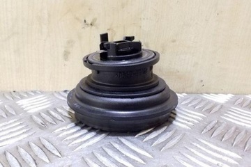 JINÉ DÍLY KOMORA MOTORU SKODA OCTAVIA I (1U2) 038115301B 1.9L DIESEL