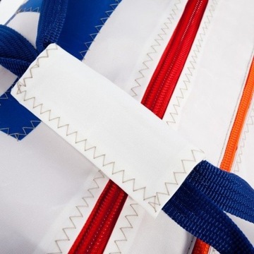 Torba żeglarska Code Zero Mistral średnia z nowego dakronu tkaniny żaglowej