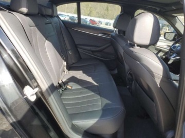 BMW Seria 5 G30-G31 2021 BMW Seria 5 540 I 2021 3.0l 3.0 Benzyna 335KM, zdjęcie 10