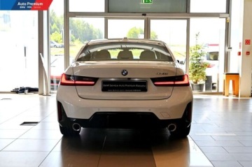 BMW Seria 3 G20-G21 Limuzyna 2.0 330i 258KM 2023 BMW Seria 3 330i SedanM Pakiet SportowyActive Guard PlusPakiet Aerodynamic, zdjęcie 15
