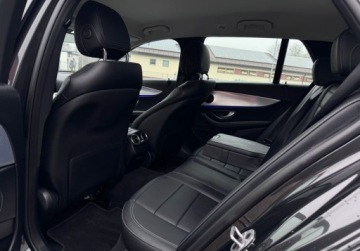 Mercedes Klasa E W213 Kombi Facelifting 2.0 E200 197KM 2021 Mercedes-Benz Klasa E Hybr 9G LIFT Full Led Skora Duza Navi Virtual Ambien, zdjęcie 20