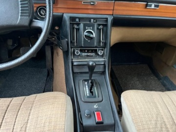 Mercedes Klasa S W116 2.8 SE,SEL 185KM 1973 Mercedes W116 S 280 SE 1973 z Francji, zdjęcie 23