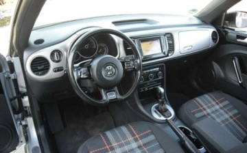 Volkswagen Beetle Hatchback 3d 1.2 TSI 105KM 2015 Volkswagen Beetle 1.2 TSI Automat Navi PDC Klimatronik Sprowadzony Oplacony, zdjęcie 25