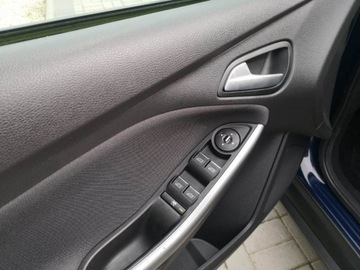 Ford Focus III Kombi 1.0 EcoBoost 125KM 2013 Ford Focus 1.0 ECOBOOST 125KM # Klima # Alu # LED, zdjęcie 14