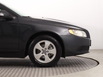 Volvo V70 III Kombi 2.0 TD 136KM 2010 Volvo V70 2.0 D, Skóra, Navi, Xenon, Bi-Xenon, zdjęcie 14