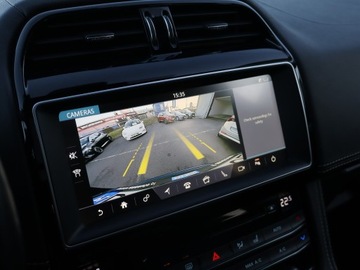 Jaguar F-Pace SUV 2.0 iD4 240KM 2017 Jaguar F-Pace 25d AWD, 237 KM, 4X4, Automat, zdjęcie 13