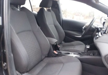 Toyota Corolla XII Hatchback 1.8 Hybrid 122KM 2019 Toyota Corolla Okazja 1.8 Hybryda 122KM, zdjęcie 16