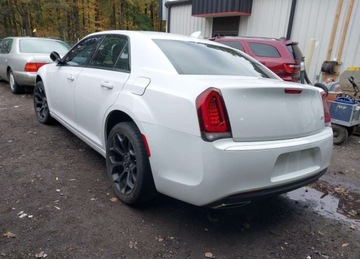 Chrysler 300C II 2019 Chrysler 300 Touring, V6, od ubezpieczalni 3.6 Benzyna 292KM, zdjęcie 5