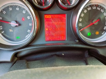 Opel Astra J GTC 1.4 Turbo ECOTEC 140KM 2014 OPEL ASTRA GTC MAŁY PRZEBIEG, zdjęcie 13