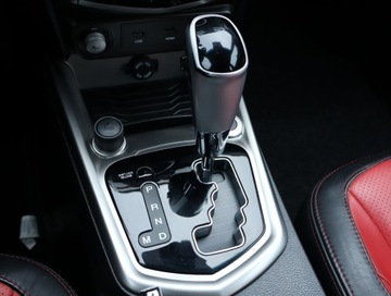  SsangYong Tivoli 1.6 e-XDi, Salon Polska, zdjęcie 16