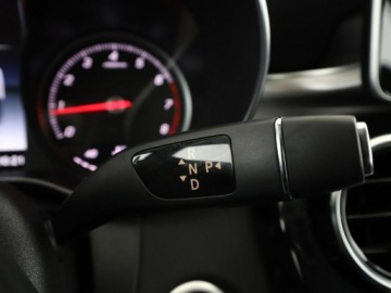 Mercedes Klasa C W205 Limuzyna 180 156KM 2018 Mercedes C 180 automat półskóra klima auto, zdjęcie 30