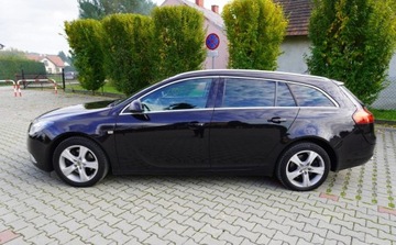 Opel Insignia I Sports Tourer 1.6 Turbo ECOTEC 180KM 2009 Opel Insignia Bezwypadkowy Serwisowany 1-Wlasciciel Navi Sport Xenon Turbo, zdjęcie 2