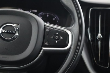 Volvo XC60 II 2020 Volvo XC60 B4, Salon Polska, 1. Właściciel, zdjęcie 17