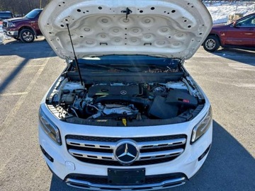 Mercedes GLB 2020 Mercedes-Benz GLB 250 4Matic 2020 2.0L 2.0 Benzyna 221KM, zdjęcie 4
