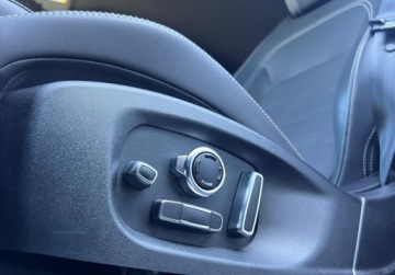 Jaguar E-Pace SUV Facelifting 2.0D MHEV 204KM 2022 Jaguar E-Pace E-Pace MY23 2.0D I4 204 PS AWD Auto R-Dynamic HSE 2.0 Diesel, zdjęcie 4