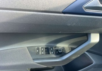 Volkswagen Polo VI Hatchback 5d 1.0 TSI 95KM 2021 Volkswagen Polo Benzyna 95KM, zdjęcie 15