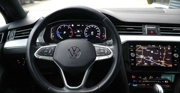 Volkswagen Passat B8 Variant Facelifting 2.0 TDI SCR 150KM 2022 Volkswagen Passat (nr 27) 2.0 TDI 150KM Salon PL Tempomat Kamera Panorama, zdjęcie 21