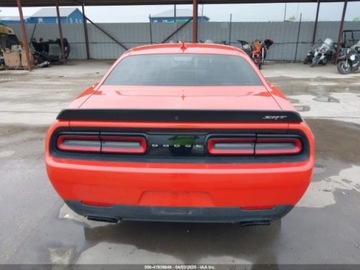 Dodge Challenger III 2016 Dodge Challenger Dodge Challenger SRT Hellcat, od ubezpieczalni 6.2 Benzyna, zdjęcie 5