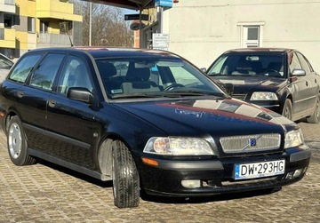 Volvo V40 I 1.9 TD 115KM 2001 Volvo V40 1.9 diesel, 2001 1.9 Diesel 115KM, zdjęcie 3